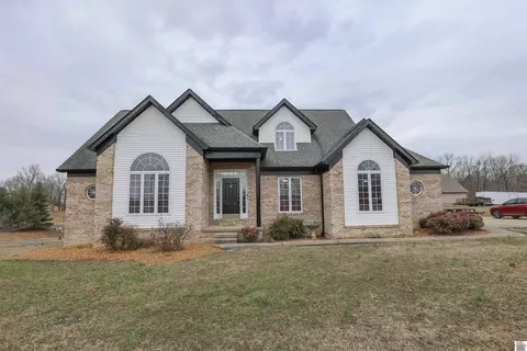 103 Summer Ln, Kuttawa, KY 42055