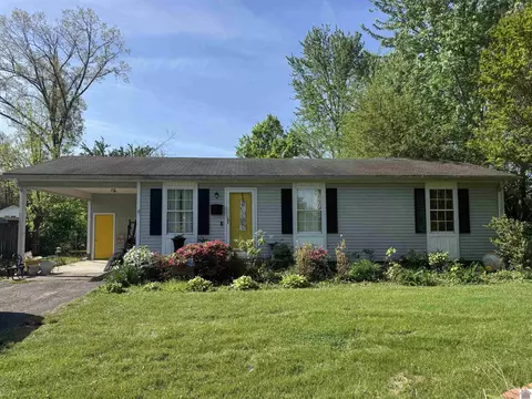 1713 College Farm Rd, Murray, KY 42071