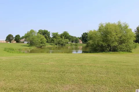 lot1 Eagle Lake Dr, Benton, KY 42025