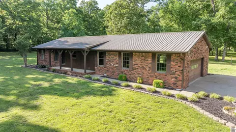 2156 Poor Farm Rd, Murray, KY 42071