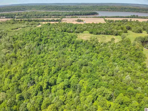 000 River Rd, Smithland, KY 42081