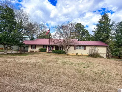 1717 N Friendship Rd, Paducah, KY 42001