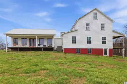 425 Grant Ln, Mayfield, KY 42066