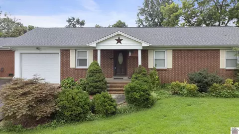 3403 State Route 121 S, Murray, KY 42071