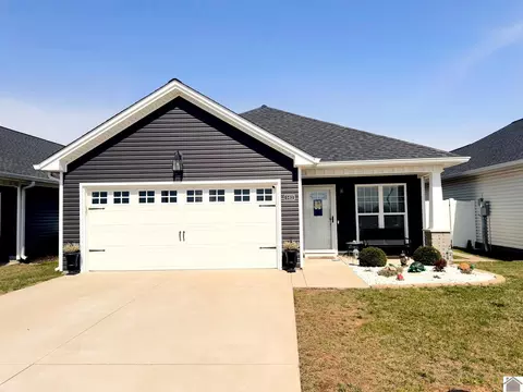 562 Justify Dr, Hopkinsville, KY 42240