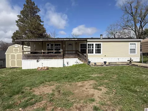 438 Denver Ave, Paducah, KY 42001