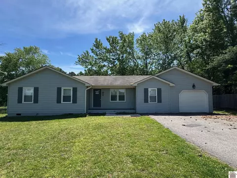 1645 Irvan Cobb Rd, Murray, KY 42071
