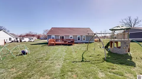 Exterior - 327 John Purdom, Almo, KY 42020 photo 6 of 8