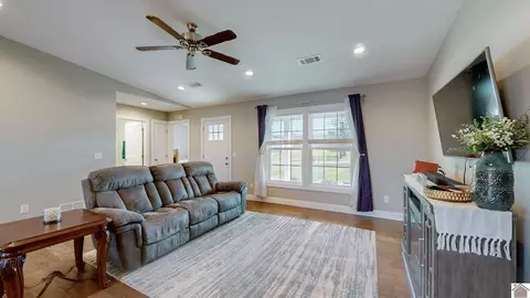 Living - 327 John Purdom, Almo, KY 42020 photo 1 of 2