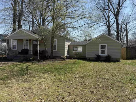 2504 Clark St, Paducah, KY 42003