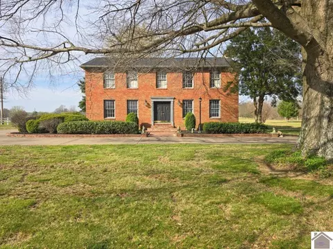 12175 Woodville Rd, Kevil, KY 42053