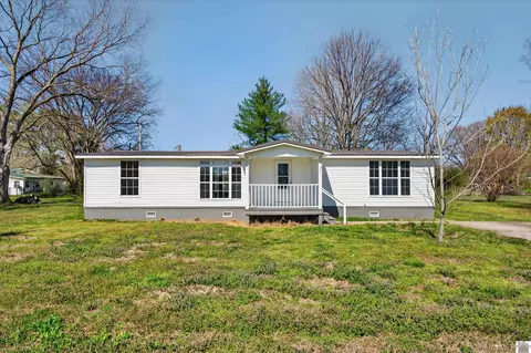 29 6th St, Hardin, KY 42048