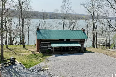 44 Gabby Ln, Cadiz, KY 42211