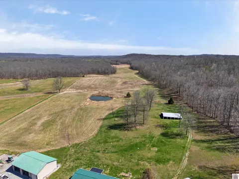 2526 Axel Creek Rd, Salem, KY 42078