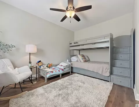 Bedroom - 1404 Doran Rd S, Murray, KY 42071 photo 3 of 4