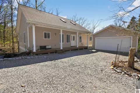 134 Tall Oaks Cir, Cadiz, KY 42211