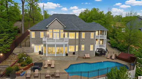 153 Chelsea, Eddyville, KY 42038