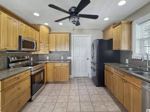 Kitchen - 150 Wrather Rd, Murray, KY 42071 photo 2 of 5