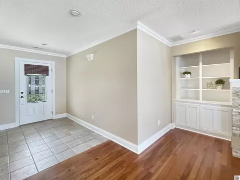 Entry Way - 150 Wrather Rd, Murray, KY 42071 photo 1 of 4