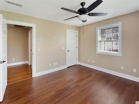 Bedroom - 150 Wrather Rd, Murray, KY 42071 photo 4 of 6