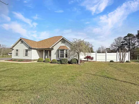 Exterior - 150 Wrather Rd, Murray, KY 42071 photo 7 of 8