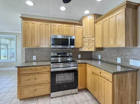 Kitchen - 150 Wrather Rd, Murray, KY 42071 photo 3 of 5