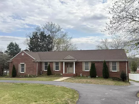 4250 Pecan Dr, Paducah, KY 42001