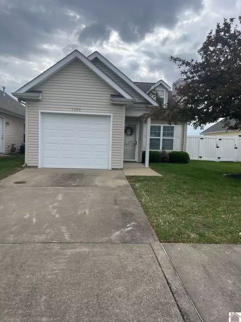 2308 W Park Dr, Paducah, KY 42001