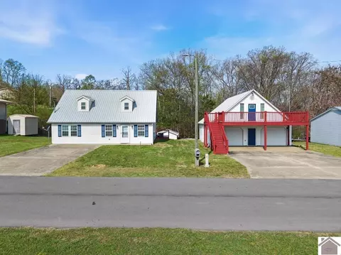 49 Lake Shore Dr, New Concord, KY 42076