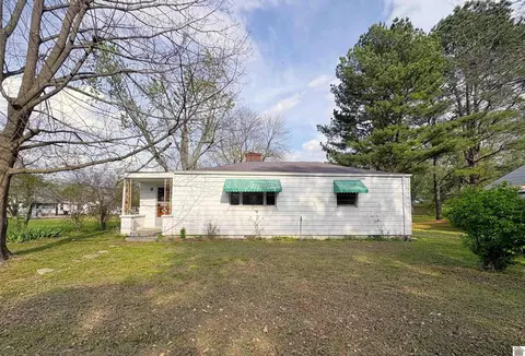 601 Broad St, Murray, KY 42071