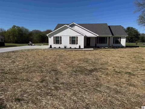 9655 Wedel Ln, West Paducah, KY 42086