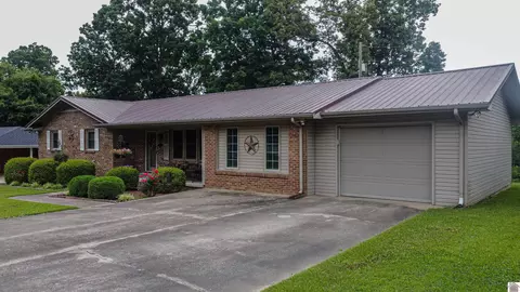 242 Barber Rd, Clinton, KY 42031