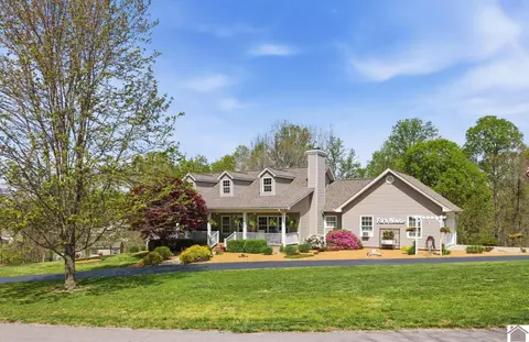 920 View Rd, Marion, KY 42064