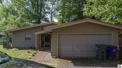 2458 Park Ave, Paducah, KY 42001