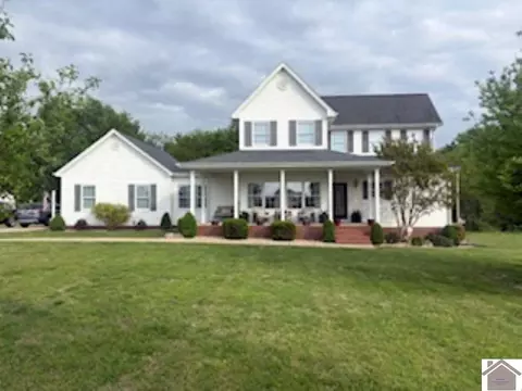 114 Elwood Gordon Dr, Benton, KY 42025