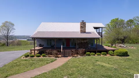 1989 River Rd, Smithland, KY 42081