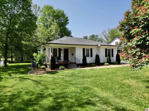 710 E College St, Mayfield, KY 42066