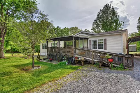 161 Wesley Dr, Murray, KY 42071