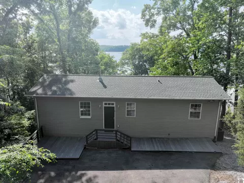 39 Whispering Winds Rd, Cadiz, KY 42211