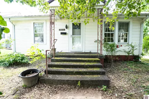 300 Dawson Rd, Princeton, KY 42445