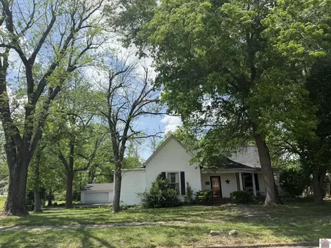 809 S 8th, Mayfield, KY 42066