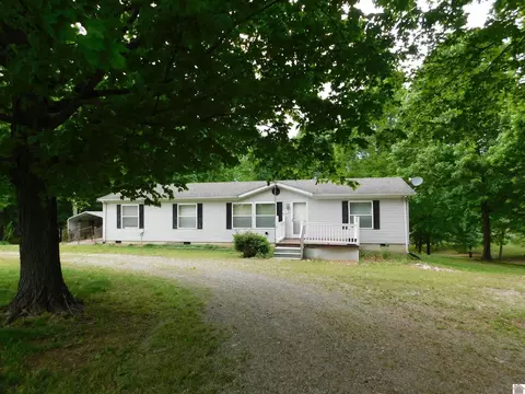 14 Heather Rd, Kuttawa, KY 42055