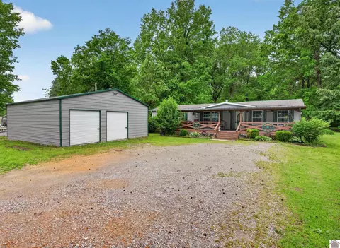 1911 Husband Rd, Paducah, KY 42003
