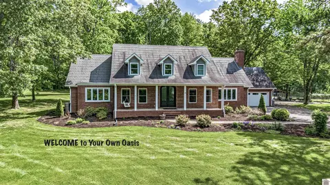 19 Greenwood Pl, Paducah, KY 42003