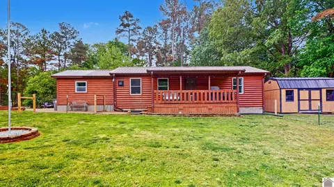 629 Ahab Rd, Hardin, KY 42048