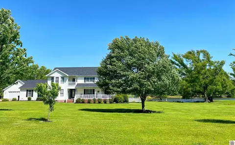4200 Roettger Dr, Kevil, KY 42053