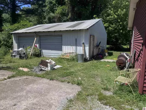 Exterior - 2145 Dixie Ave, Paducah, KY 42003 photo 3 of 5
