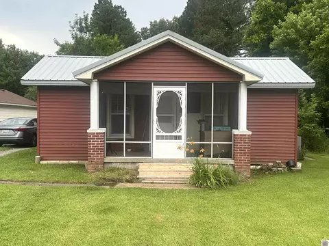 2145 Dixie Ave, Paducah, KY 42003