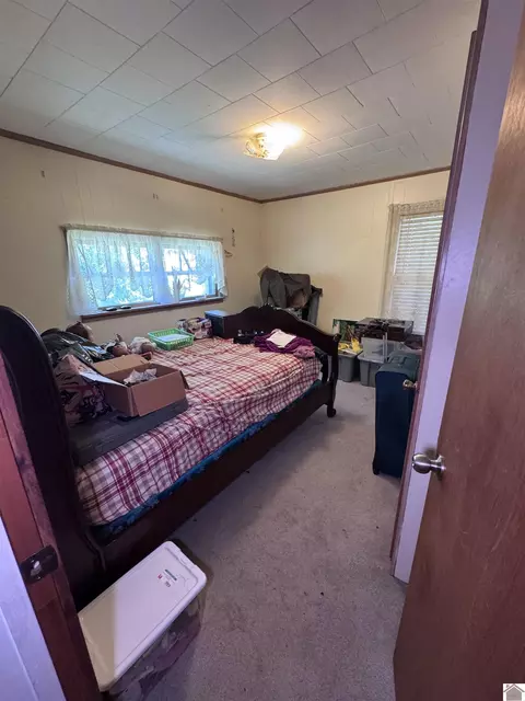 Bedroom - 2145 Dixie Ave, Paducah, KY 42003 photo 2 of 3