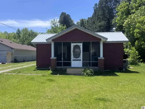2145 Dixie Ave, Paducah, KY 42003